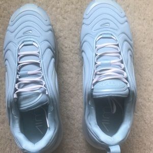 NEW Nike Air Max 720